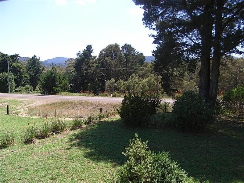 779 Barry Road, Hanging Rock NSW 2340