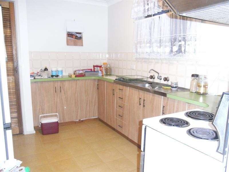 37 Fisher Road, Tamworth NSW 2340