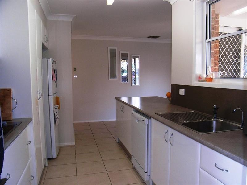 9 Mullumbimby Close, Tamworth NSW 2340