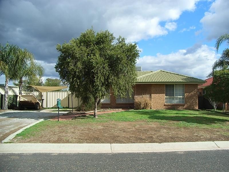 9 Dewhurst Street, Tamworth NSW 2340
