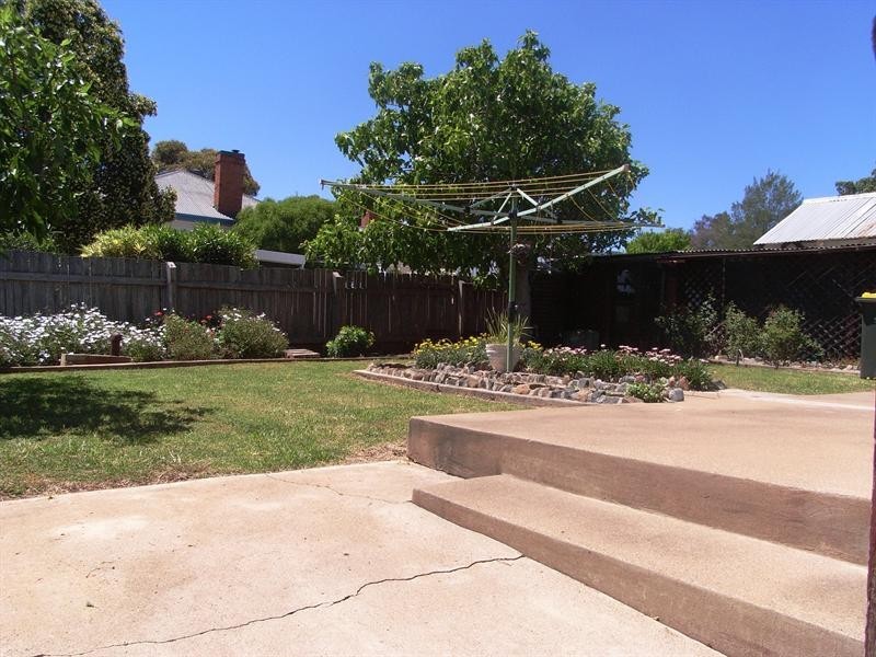 142 North Street, Tamworth NSW 2340