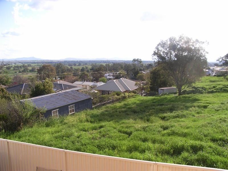 18 Ventnor Drive, Tamworth NSW 2340