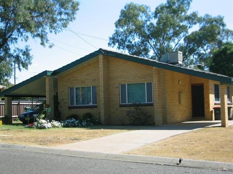 1/2 Osprey Way, Tamworth NSW 2340