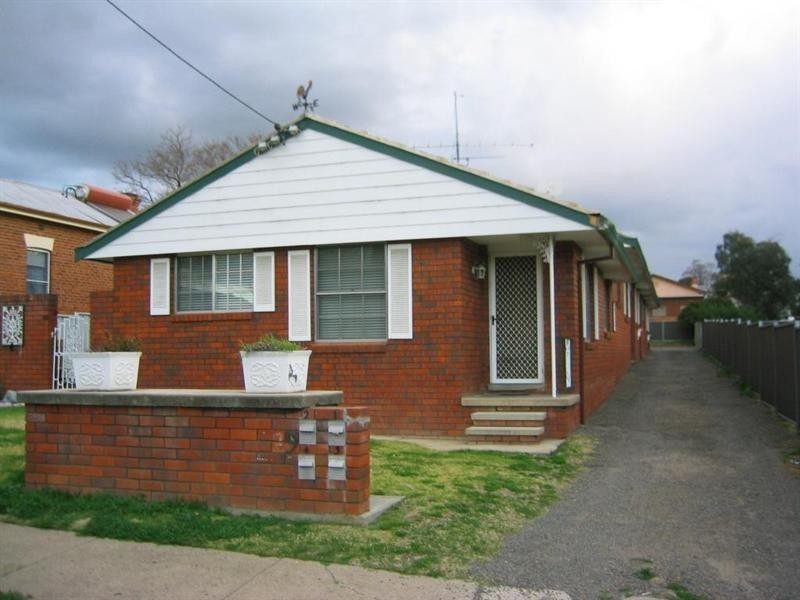 2/29 Church Street, Tamworth NSW 2340