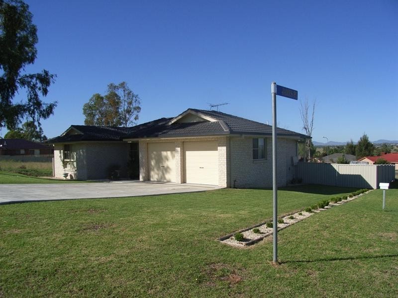 1 James Place, Tamworth NSW 2340
