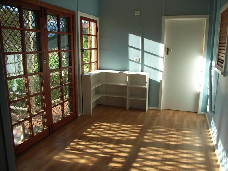 12 Paul Street, Tamworth NSW 2340