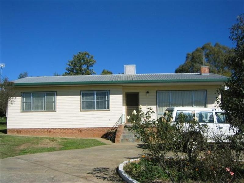 136 Calala Lane, Tamworth NSW 2340