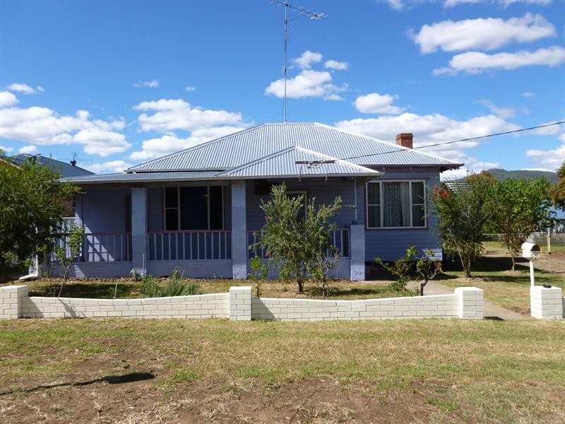 29 Denman Avenue, Kootingal NSW 2352