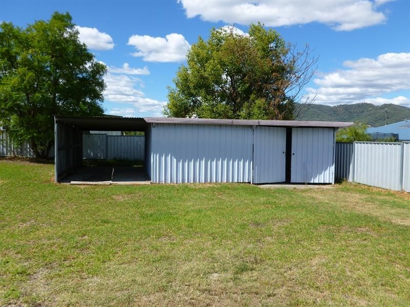29 Denman Avenue, Kootingal NSW 2352
