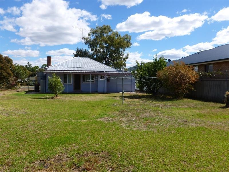 29 Denman Avenue, Kootingal NSW 2352