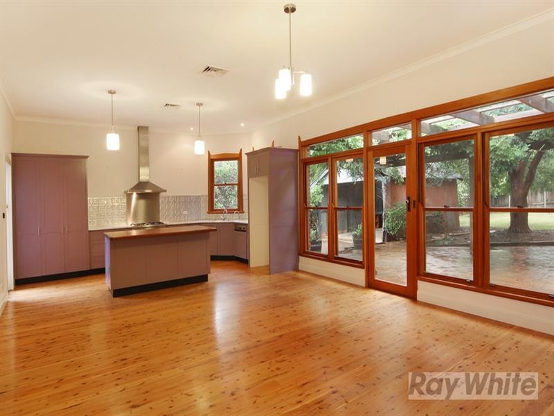 90 Rawson Avenue, Tamworth NSW 2340