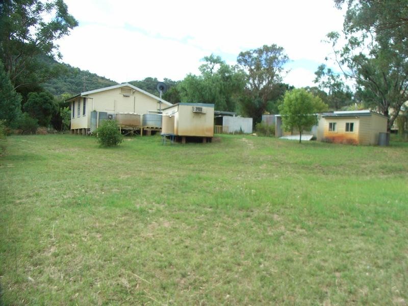 1 Public School, Swamp Oak Creek Road, Tamworth NSW 2340