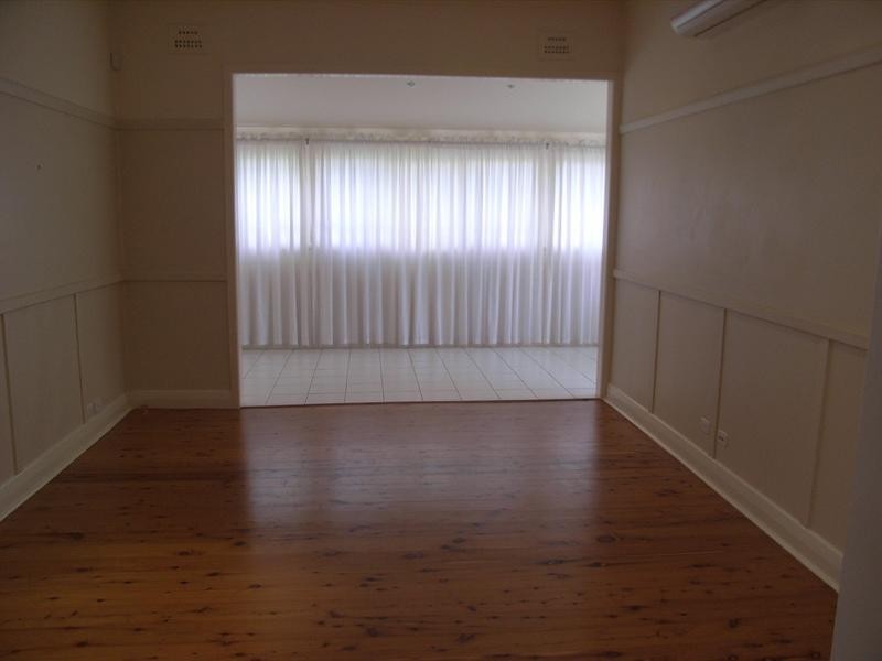 6 Chelmsford Street, Tamworth NSW 2340