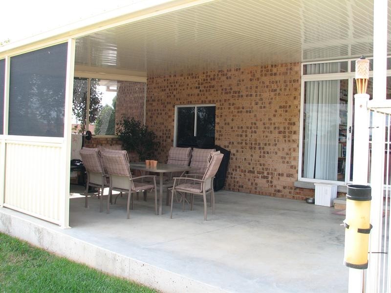 10 Camira Crescent, Tamworth NSW 2340