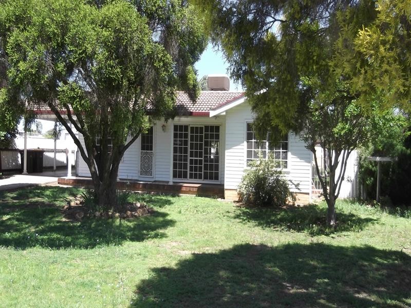 31 Stoddart Street, Manilla NSW 2346