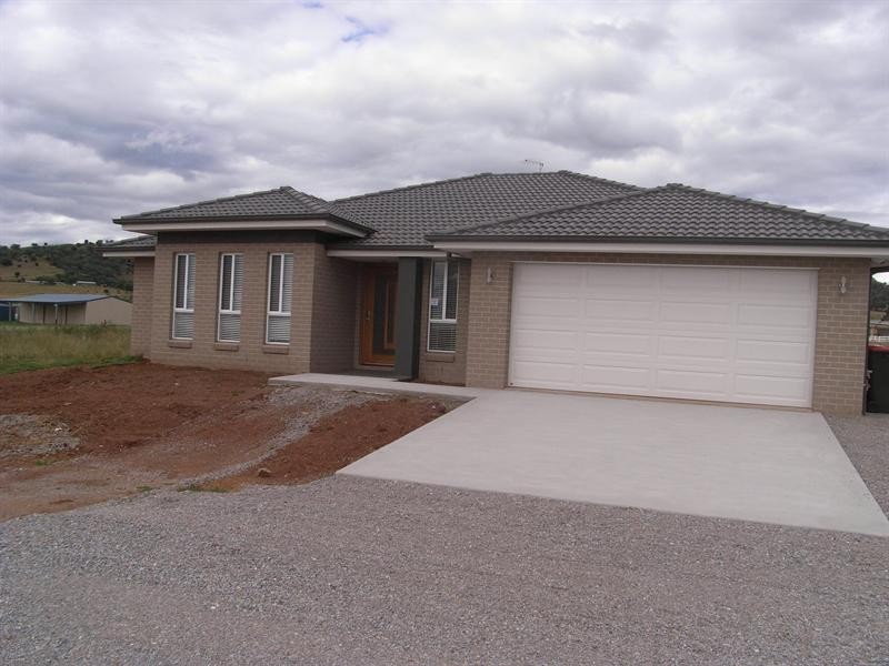 20 Sequoia Drive, Tamworth NSW 2340