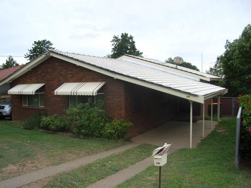 17B Brolga Crescent, Tamworth NSW 2340