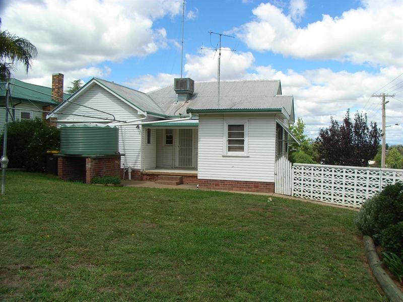 17 George Street, Tamworth NSW 2340