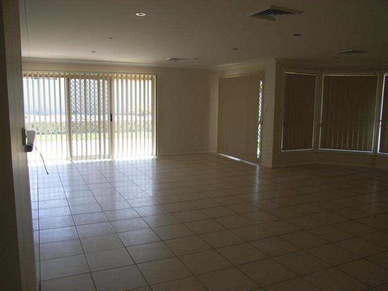 12 The Grove, Tamworth NSW 2340