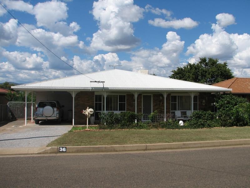 36 Evans Street, Westdale NSW 2340