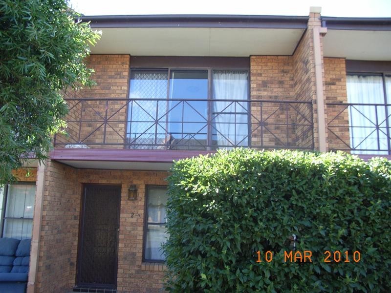 2/44 Church Street, Tamworth NSW 2340