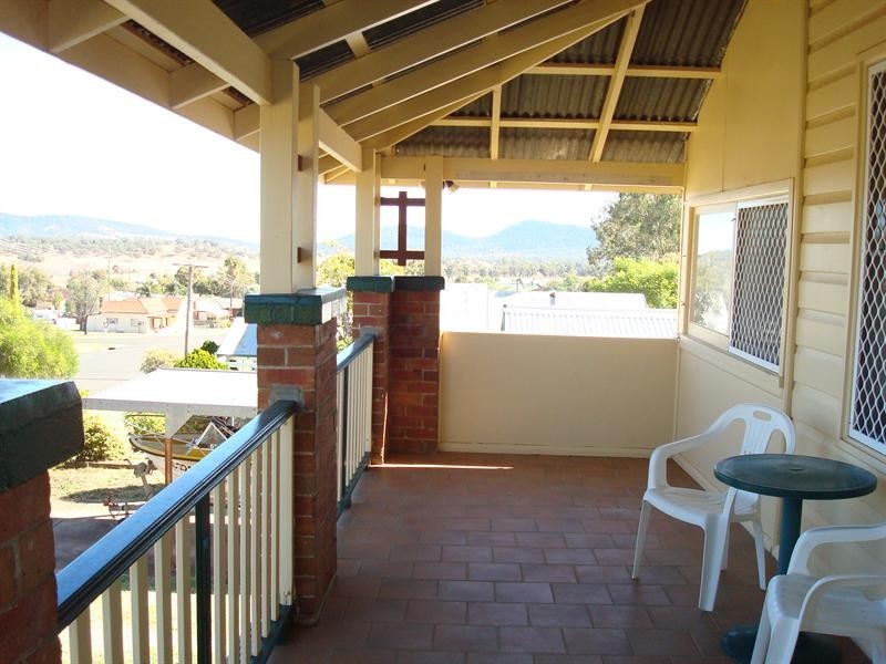 18 Coronation Street, Werris Creek NSW 2341