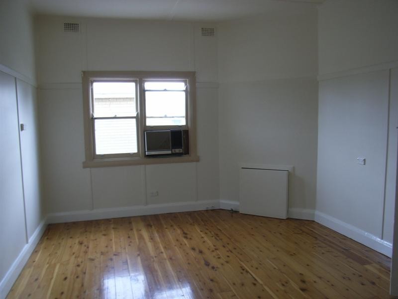 96 Denison Street, Tamworth NSW 2340