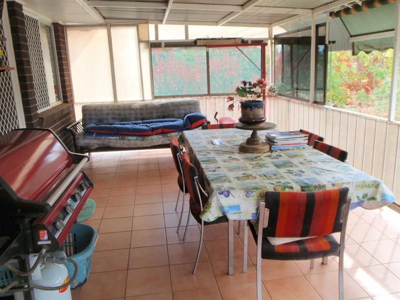 6 Kamilaroi Crescent, Manilla NSW 2346