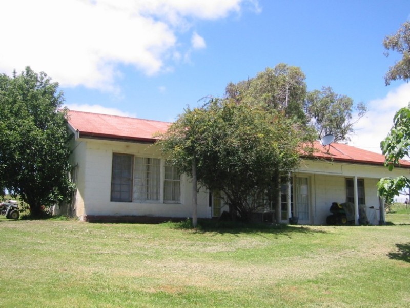 . “Rimbanda”, Kentucky NSW 2354