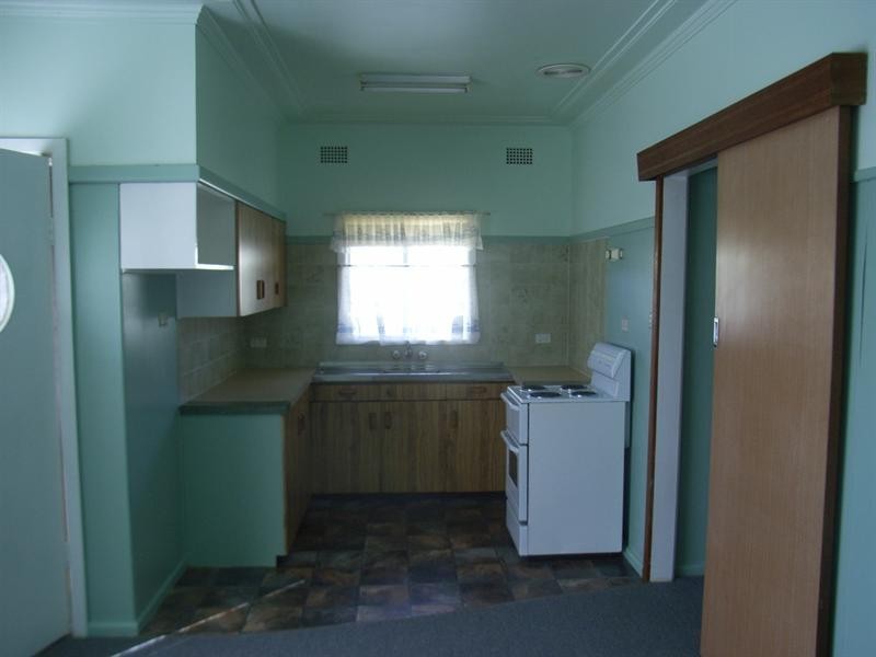 2/23 Anthony Road, Tamworth NSW 2340