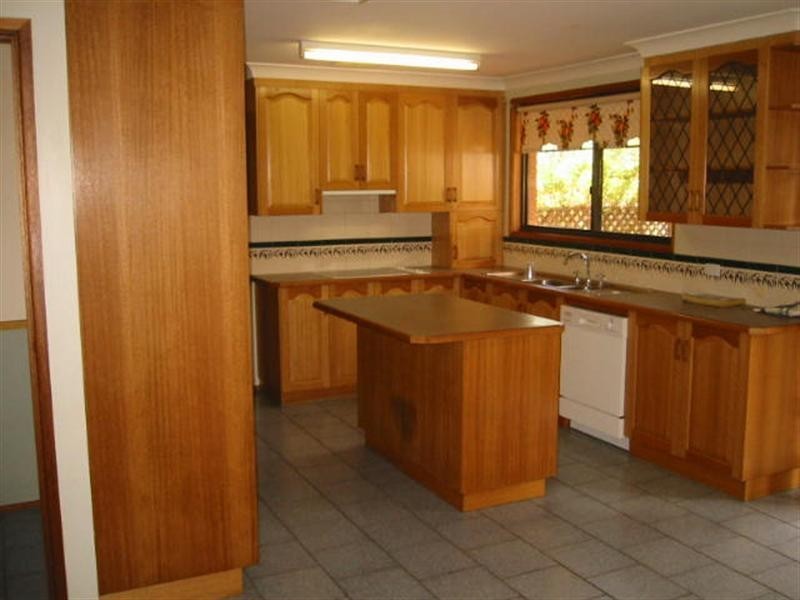 14 Boronia Drive, Tamworth NSW 2340