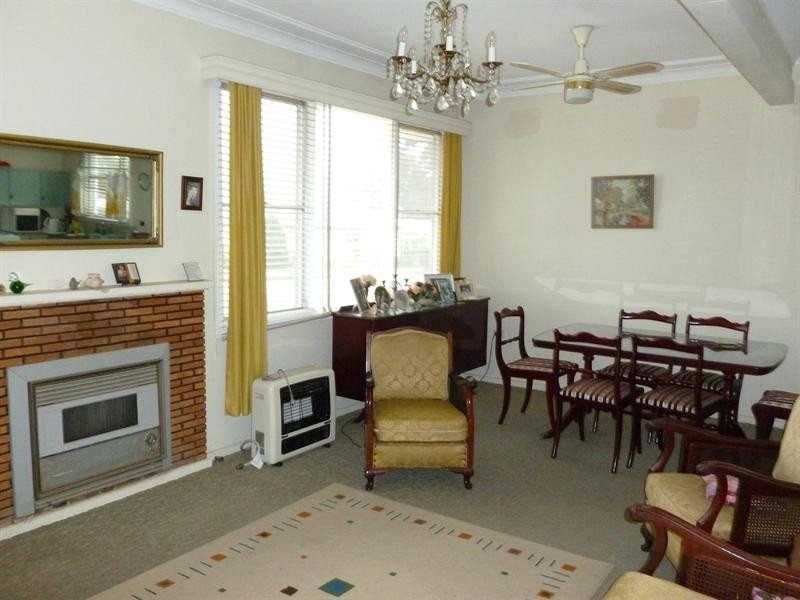 17 Cambridge Street, Tamworth NSW 2340