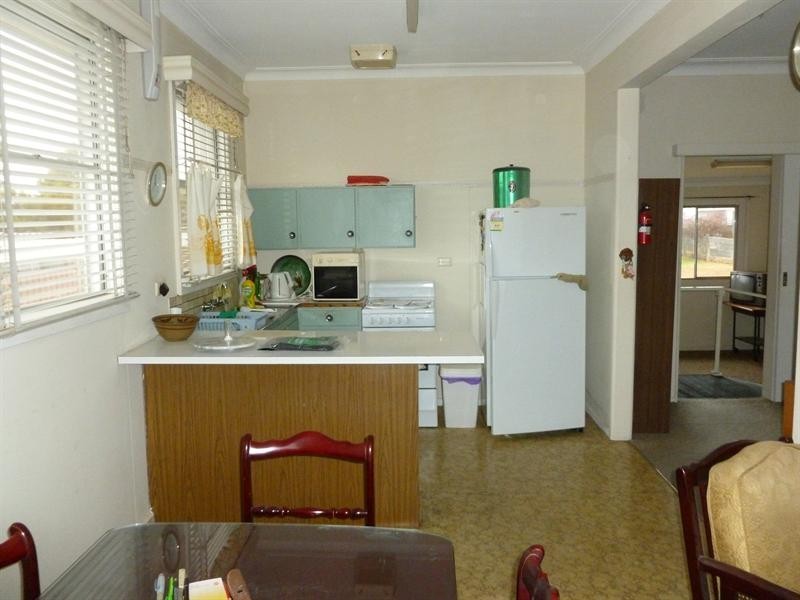 17 Cambridge Street, Tamworth NSW 2340