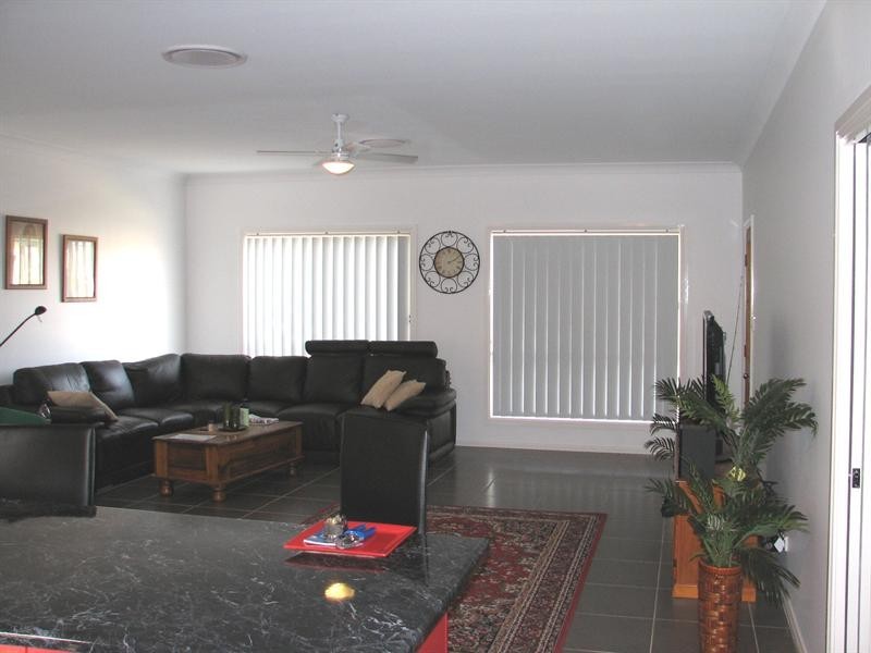 26 Edinburgh Street, Tamworth NSW 2340