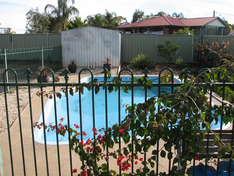 26 Edinburgh Street, Tamworth NSW 2340