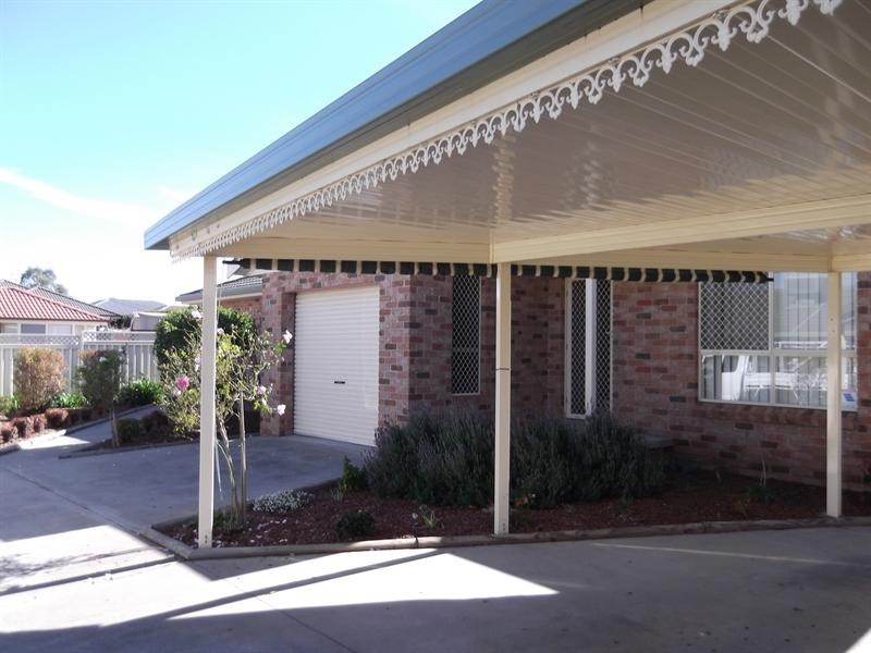 18 The Retreat, Tamworth NSW 2340
