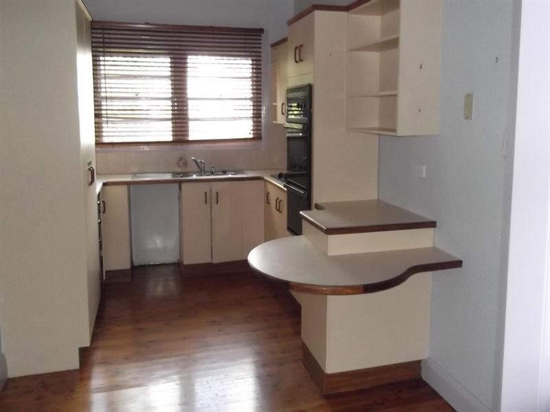 9 Sale Street, Tamworth NSW 2340