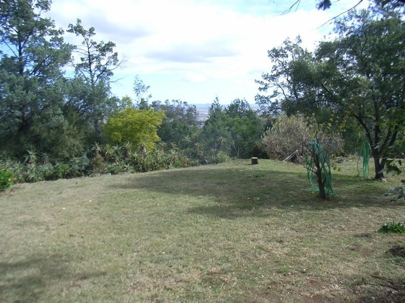 27 Mornington Crescent, Tamworth NSW 2340