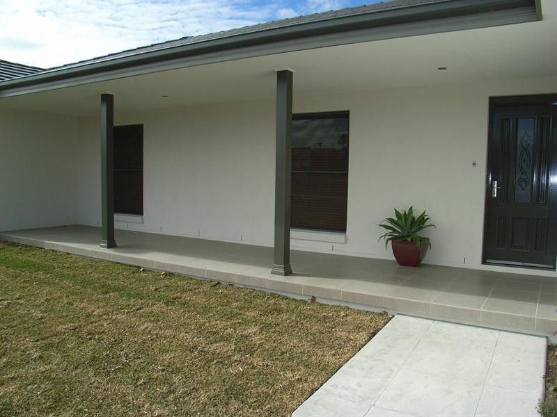 11 The Heights, Tamworth NSW 2340