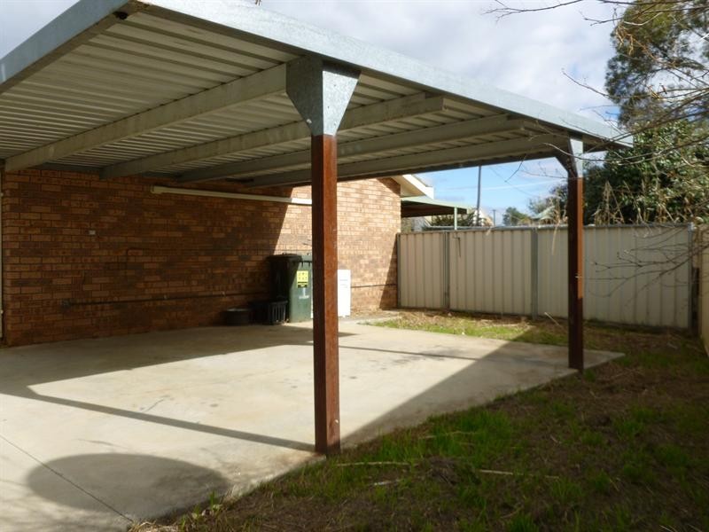 8 Mitchell Street, Westdale NSW 2340