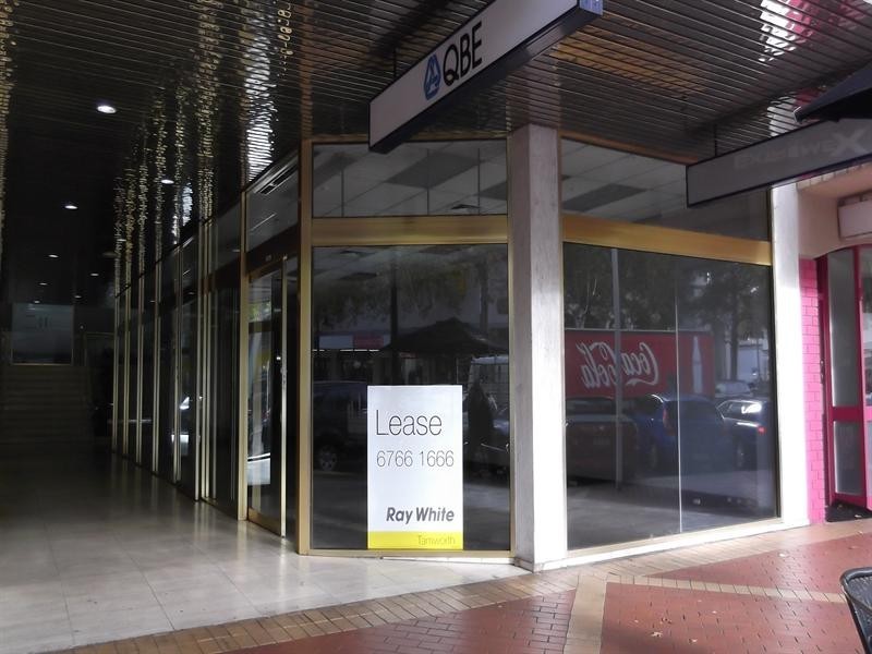 421 Peel Street, Tamworth NSW 2340