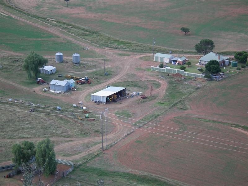 397 Crow Mountain Road, Manilla NSW 2346