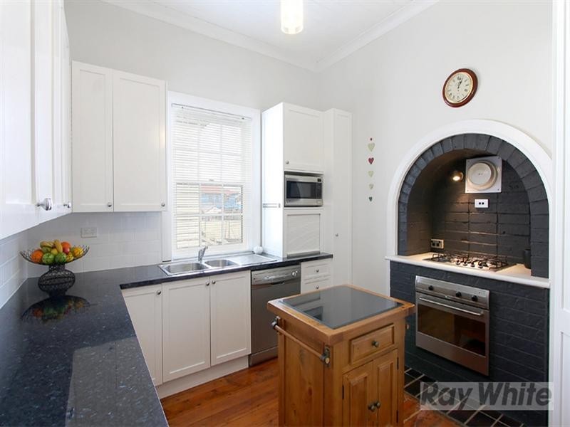 65 Upper Street, Tamworth NSW 2340