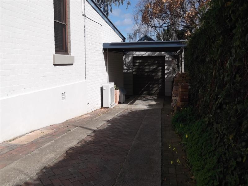 65 Upper Street, Tamworth NSW 2340