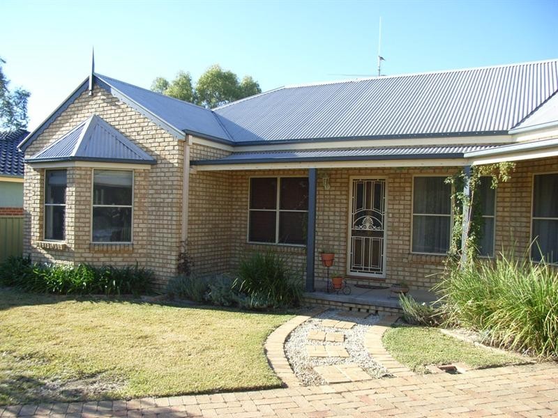 22 Cobb & Co Circuit, Tamworth NSW 2340