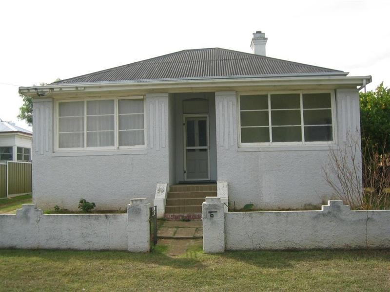 1/18 Raglan Street, Tamworth NSW 2340