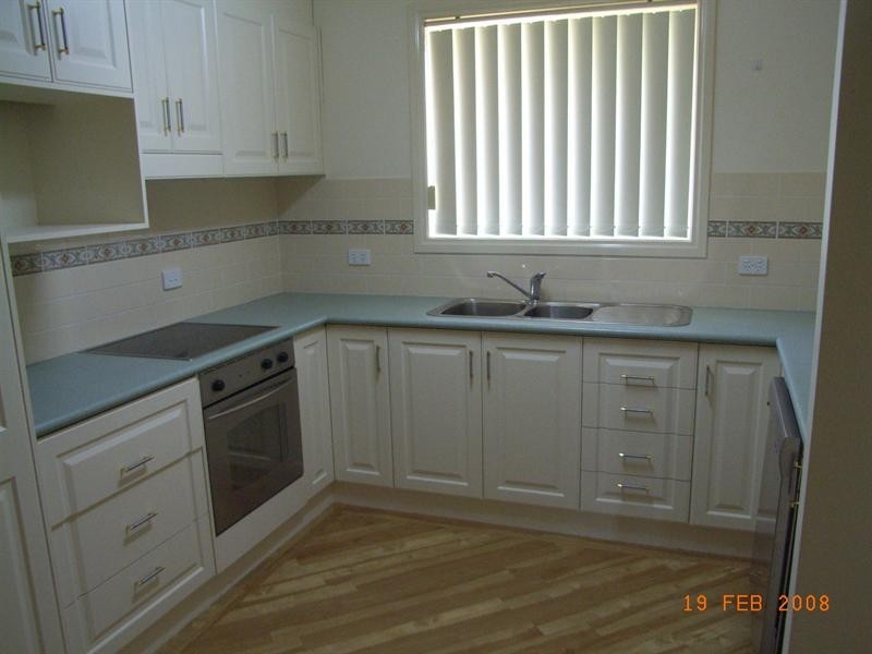 18a The Retreat, Tamworth NSW 2340