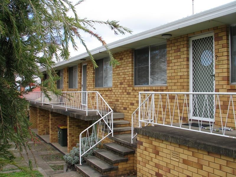 3/167 Carthage Street, Tamworth NSW 2340