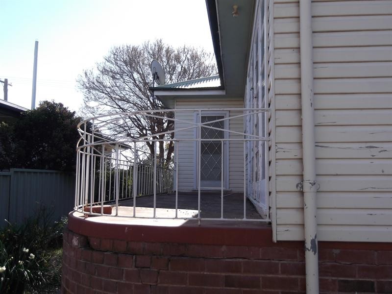 19 Russell Street, Tamworth NSW 2340