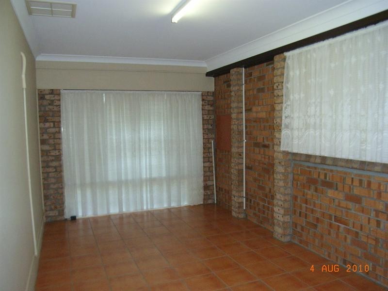 36 Cobb & Co Circuit, Tamworth NSW 2340